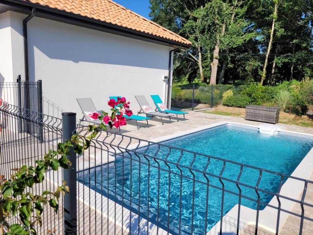 Maison Neuve Bord De Dordogne Lanzac Ngoại thất bức ảnh