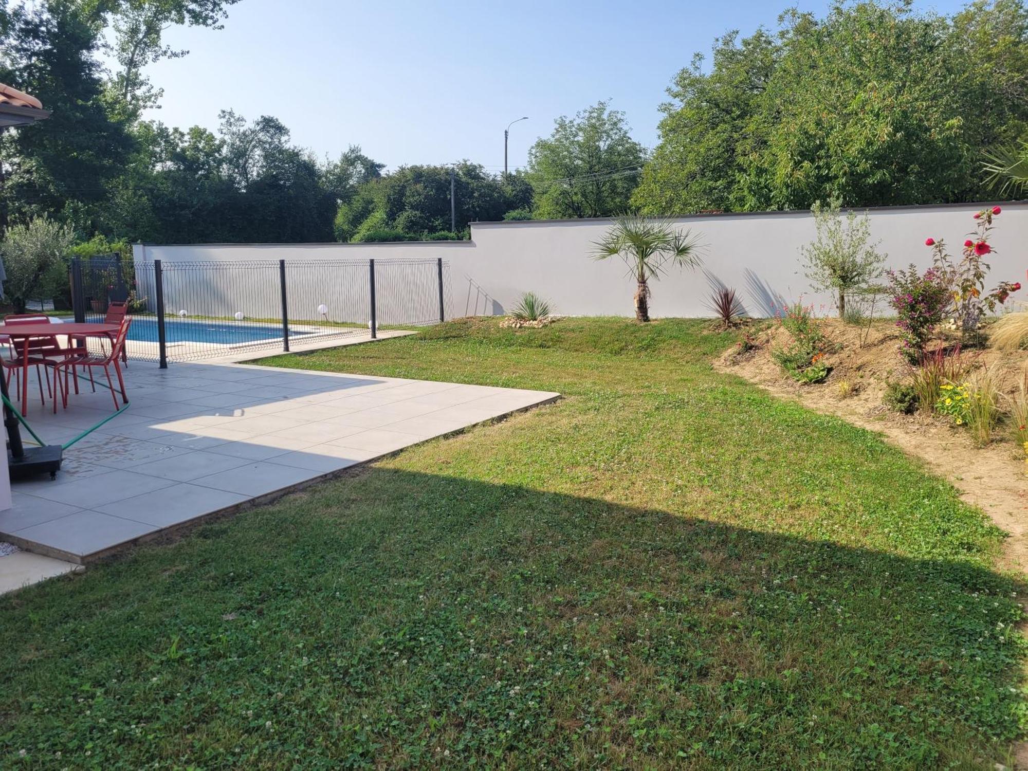 Maison Neuve Bord De Dordogne Lanzac Ngoại thất bức ảnh